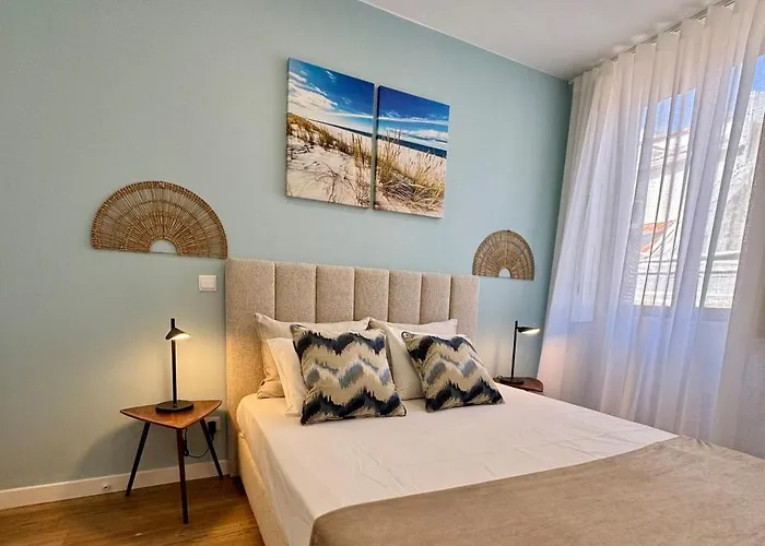 Water Vibesi Views In By Mymoradia Apartment