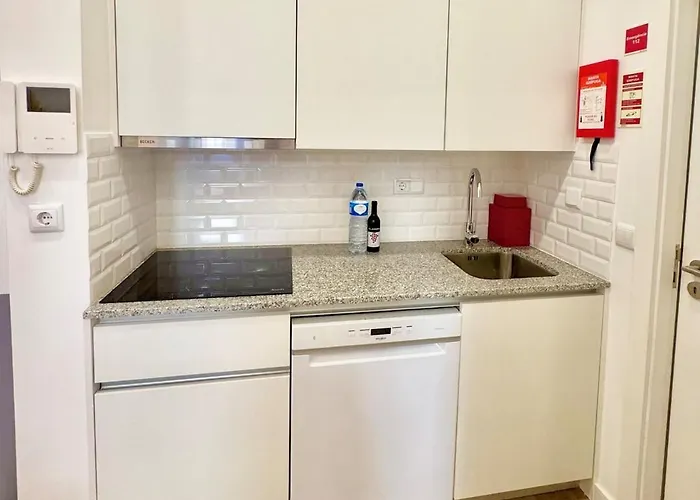 Water Vibesi Views In By Mymoradia Apartment *